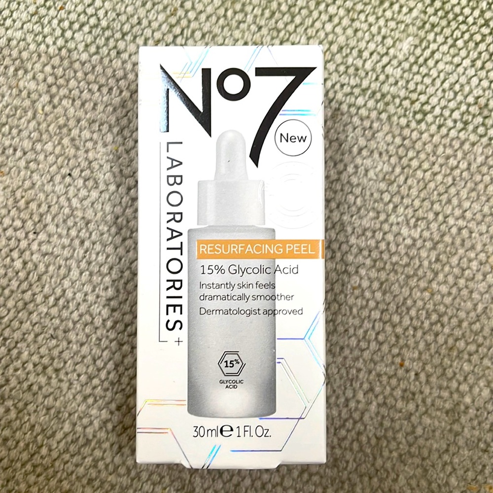 No 7 Laboratories 15% Glycolic Acid Resurfacing Peel